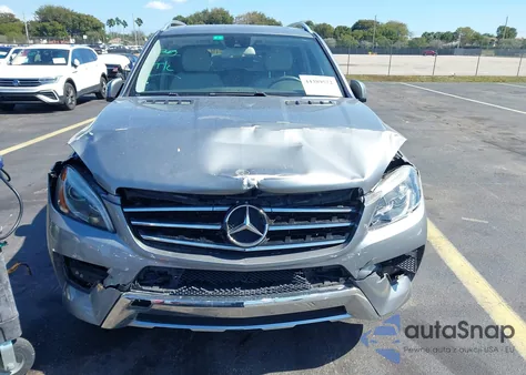 2014 Mercedes-Benz Ml 350 4Matic z USA, uszkodzony, nr VIN 4JGDA5HB0EA273597